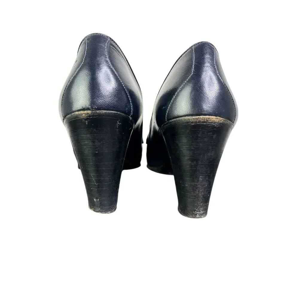 Celine Vintage Shoes Womens Sz 8 Blue‎ Leather Gold Trim Classic Old Money